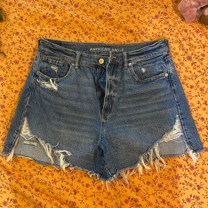 American Eagle High Rise Jean Shorts Cut Off Distressed Denim Stretch Cute